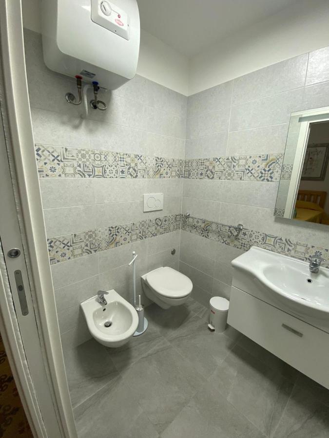 Touristhouse Monopoli 10 Bed & Breakfast Dış mekan fotoğraf