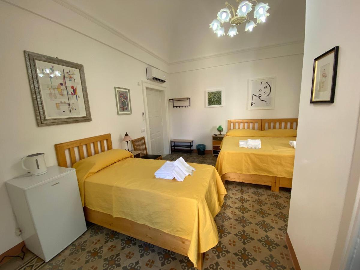 Touristhouse Monopoli 10 Bed & Breakfast Dış mekan fotoğraf