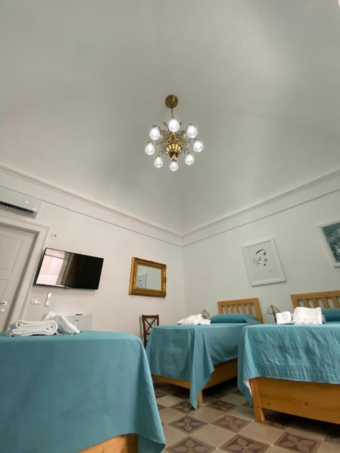 Touristhouse Monopoli 10 Bed & Breakfast Dış mekan fotoğraf