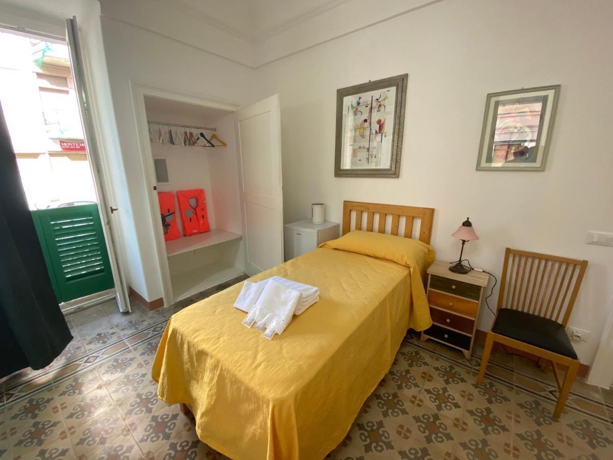 Touristhouse Monopoli 10 Bed & Breakfast Dış mekan fotoğraf